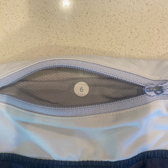 Lululemon Speed Shorts - Picture 4 of 6